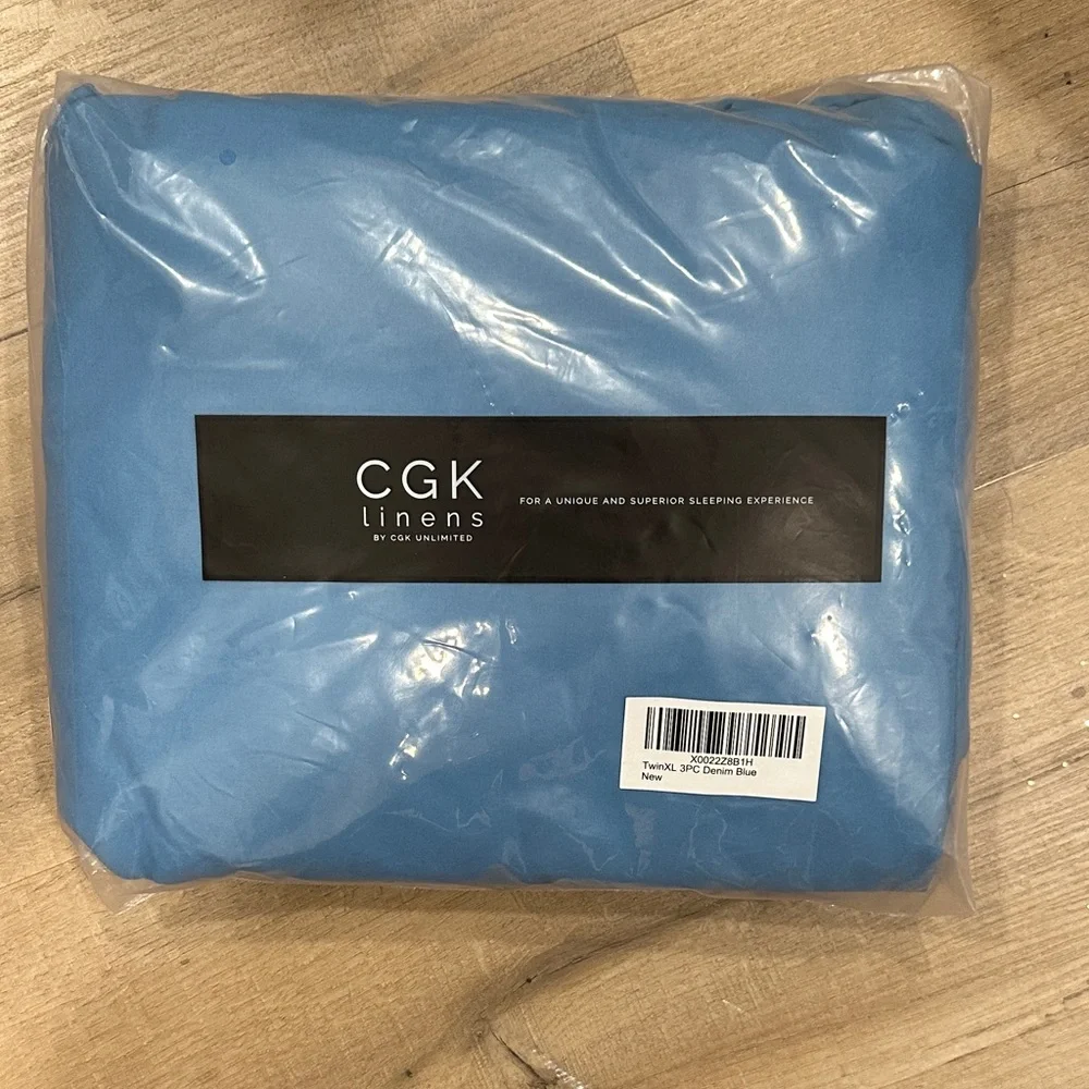 NWT CGK Linens Denim‎ Blue TwinXL Bedding Sheets